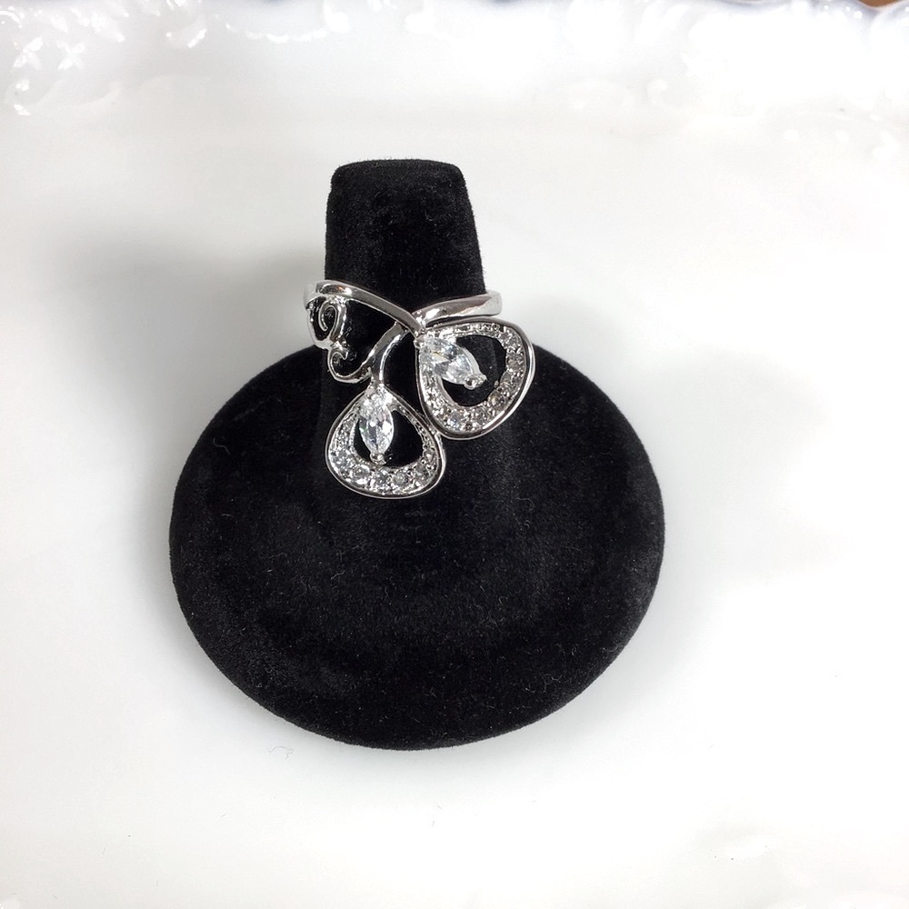 Stunning Pave Cubic Zirconia Silver Fashion Statement Ring - Size 9